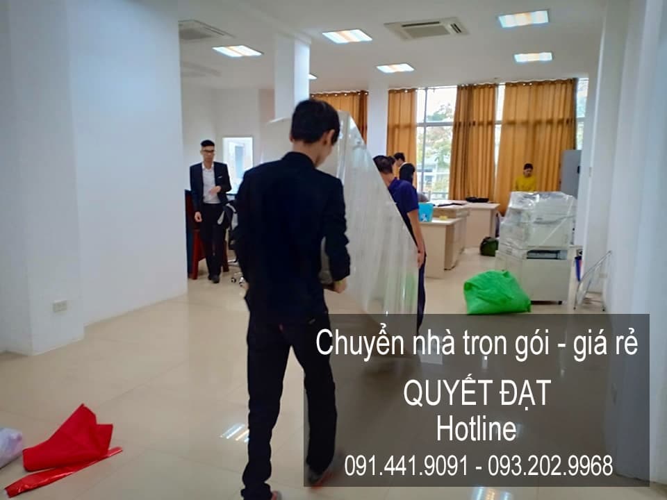 Dịch vụ chuyển nhà giá rẻ tại phố Quảng An